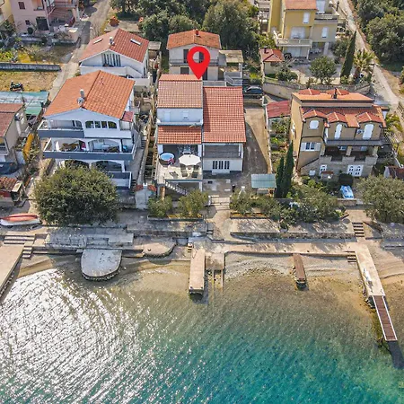 펜션 4 Bedroom Amazing In