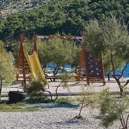 Lovely Home In Grebastica With Wifi בית נופש Grebaštica
