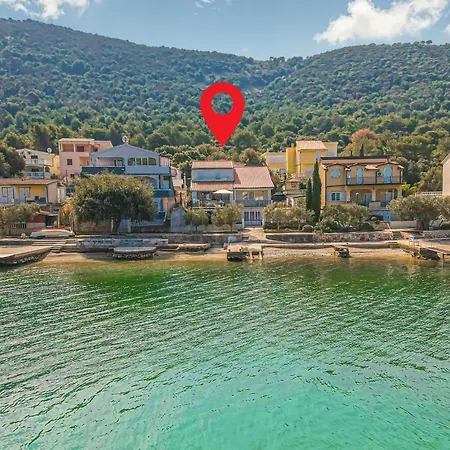 Lovely Home In Grebastica With Wifi *