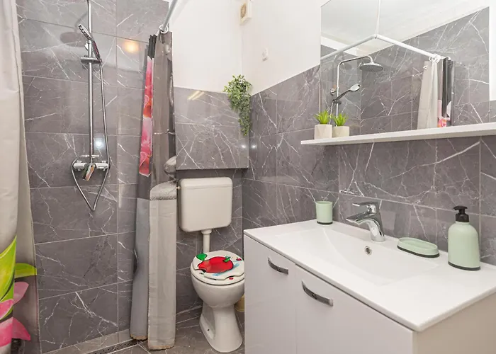 펜션 4 Bedroom Amazing In *