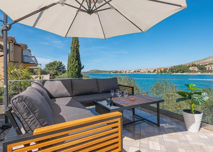 4 Bedroom Amazing In 別荘 *