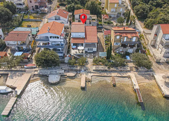 Vakantiehuis 4 Bedroom Amazing In