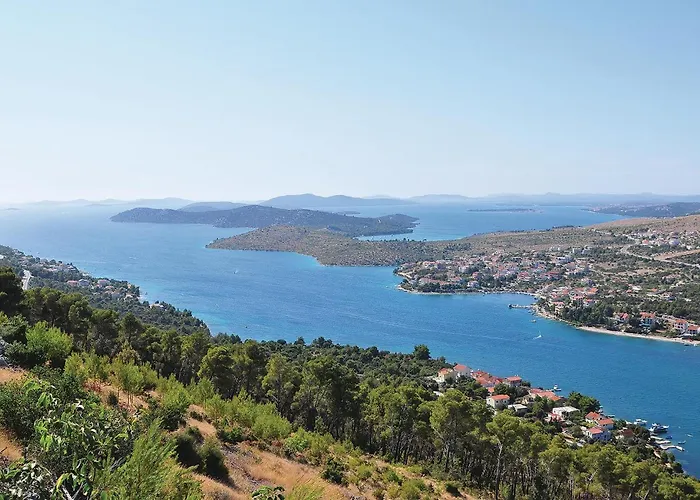 펜션 4 Bedroom Amazing In *